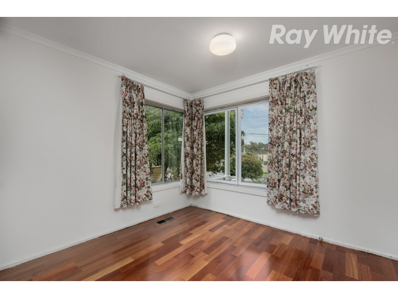 11 Ayr Street, Doncaster VIC 3108