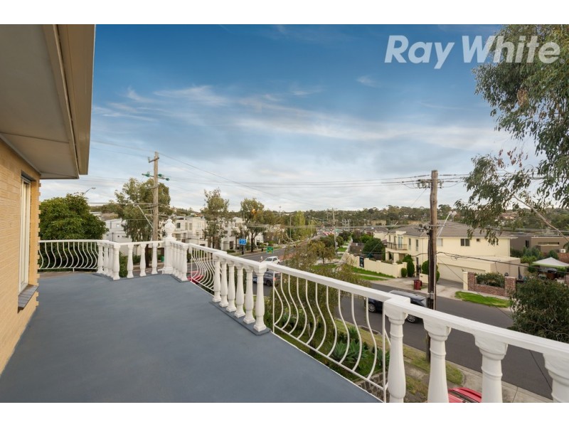 11 Ayr Street, Doncaster VIC 3108