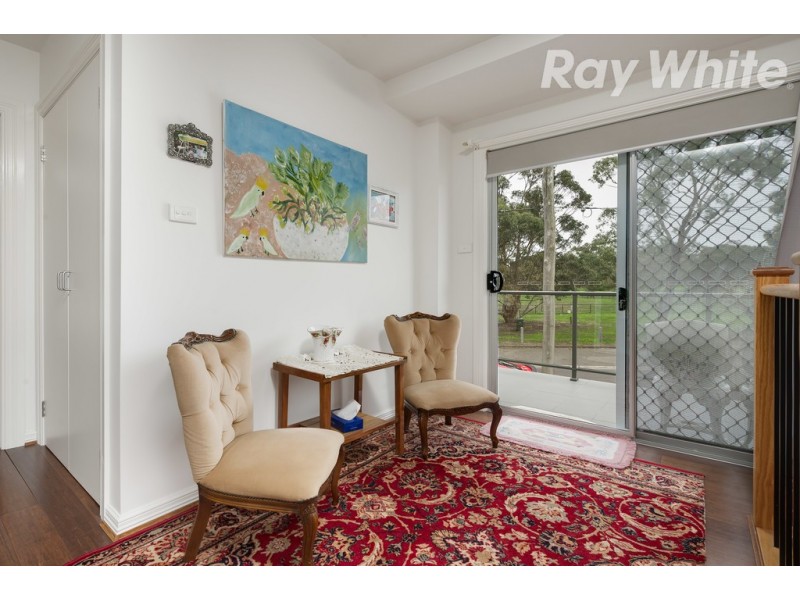 21 Curtain Street, Kingsbury VIC 3083