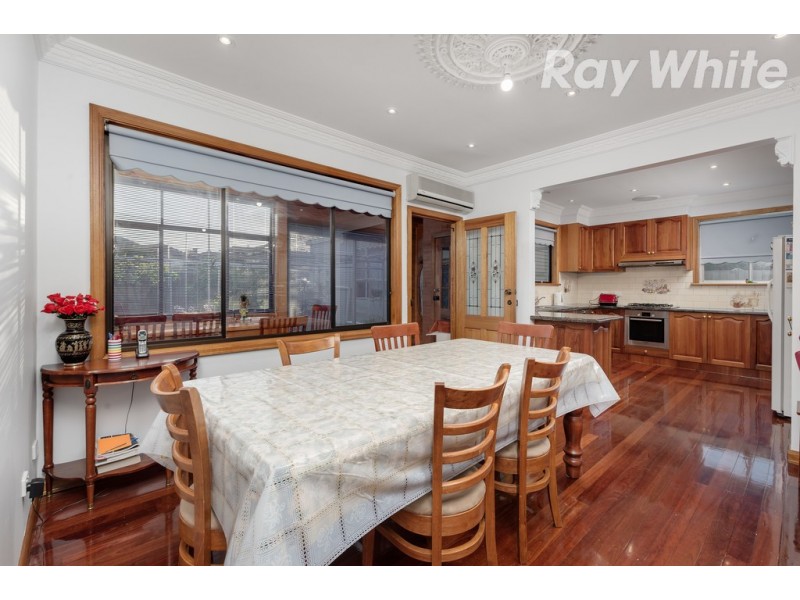 5 Wimmera Avenue, Reservoir VIC 3073