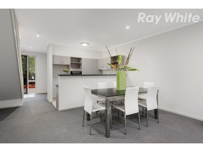 21/121 Grange Boulevard, Bundoora VIC 3083