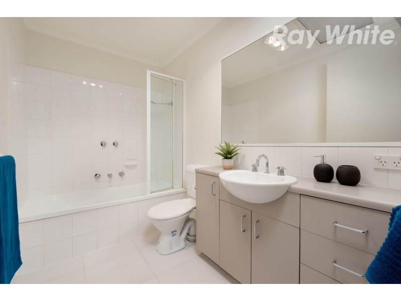 21/121 Grange Boulevard, Bundoora VIC 3083