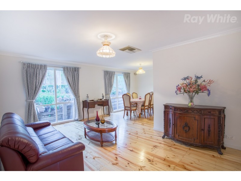 143 Yallambie Road, Macleod VIC 3085