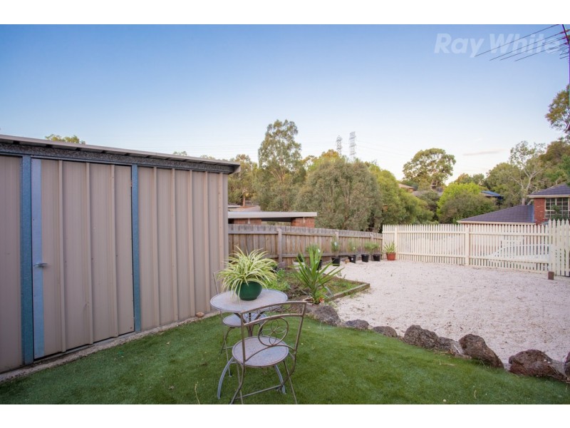 143 Yallambie Road, Macleod VIC 3085