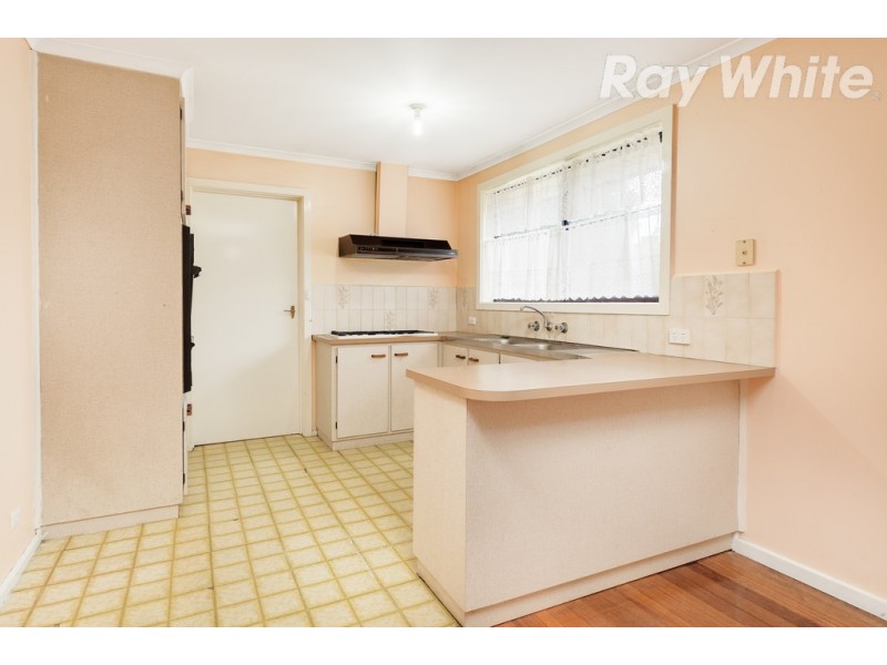 122 Redleap Avenue, Mill Park VIC 3082