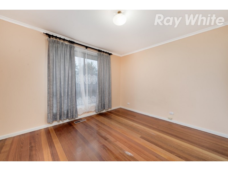 122 Redleap Avenue, Mill Park VIC 3082