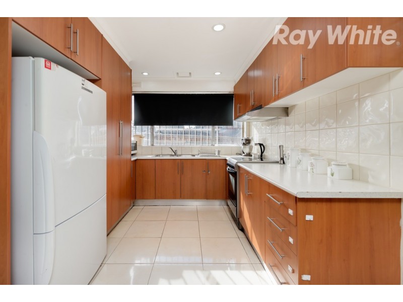 19 Maple Grove, Bundoora VIC 3083