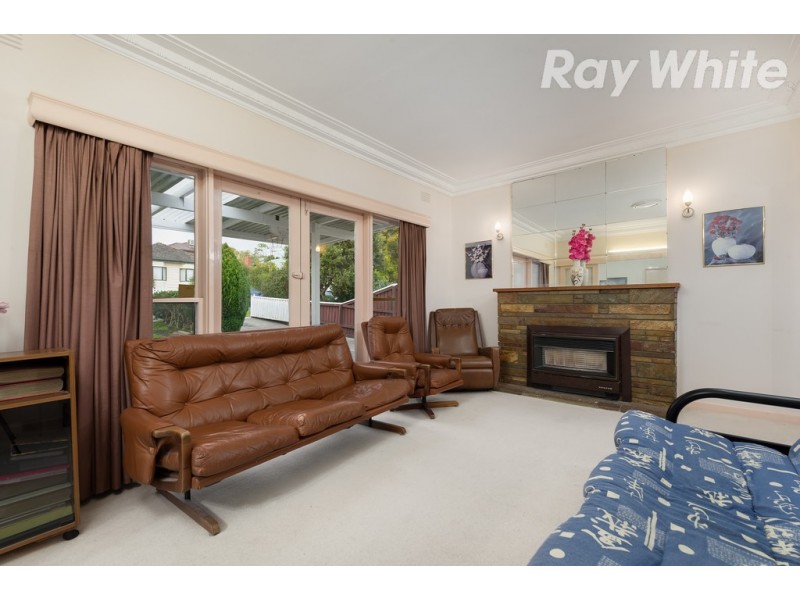 9 Keats Avenue, Kingsbury VIC 3083