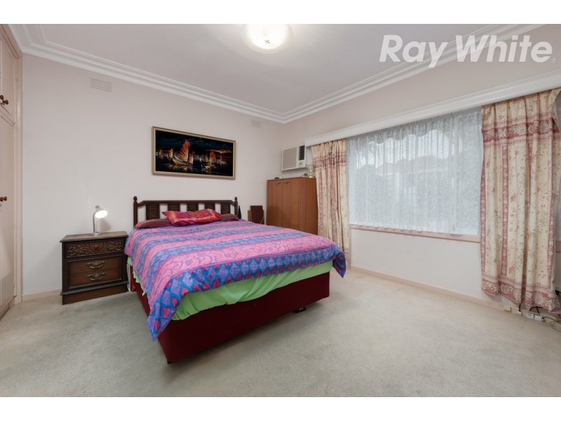 9 Keats Avenue, Kingsbury VIC 3083