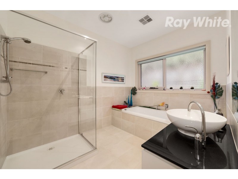 3 Garner Court, Macleod VIC 3085