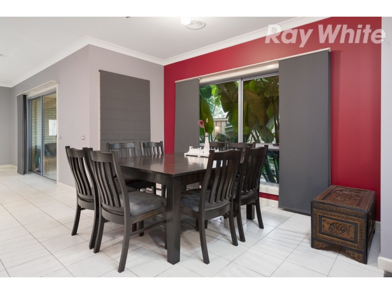 12 Broxburn Walk, Epping VIC 3076