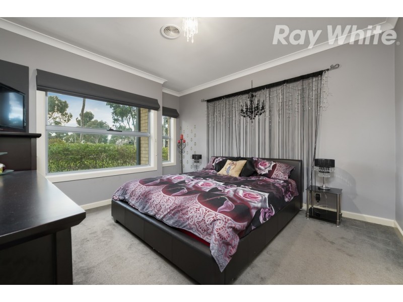 12 Broxburn Walk, Epping VIC 3076