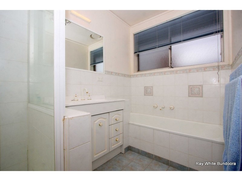 28 Noorong Avenue, Bundoora VIC 3083