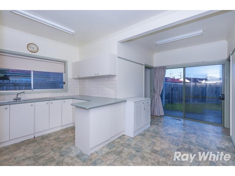 27 Harmer Street, Reservoir VIC 3073
