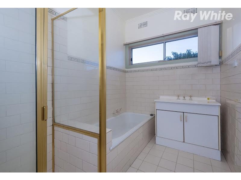 27 Harmer Street, Reservoir VIC 3073