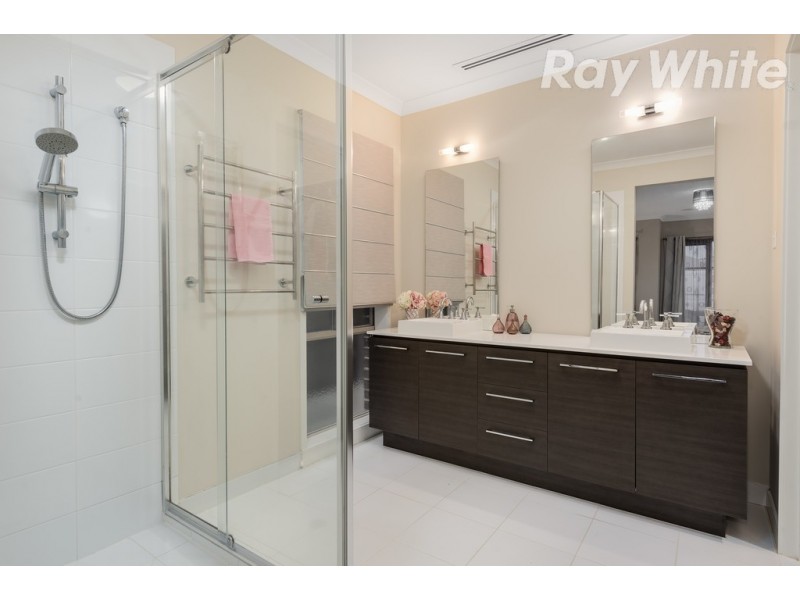 12 Serendip Avenue, South Morang VIC 3752