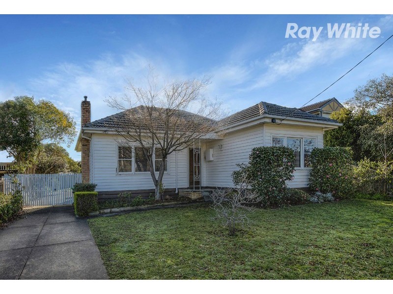 4 Ananda Court, Watsonia VIC 3087