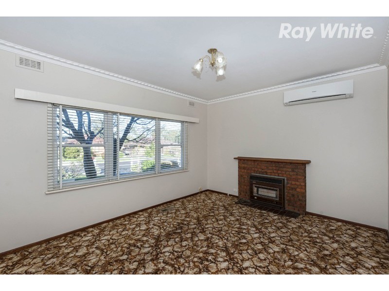 4 Ananda Court, Watsonia VIC 3087