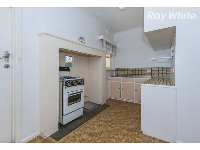 4 Ananda Court, Watsonia VIC 3087