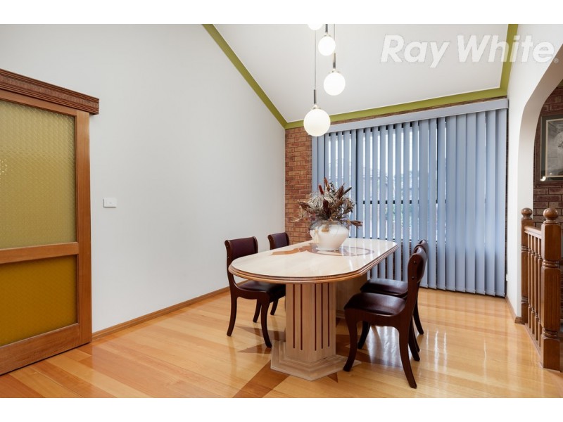 24 Dakota Drive, Thomastown VIC 3074