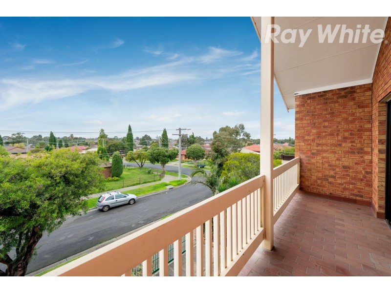 24 Dakota Drive, Thomastown VIC 3074