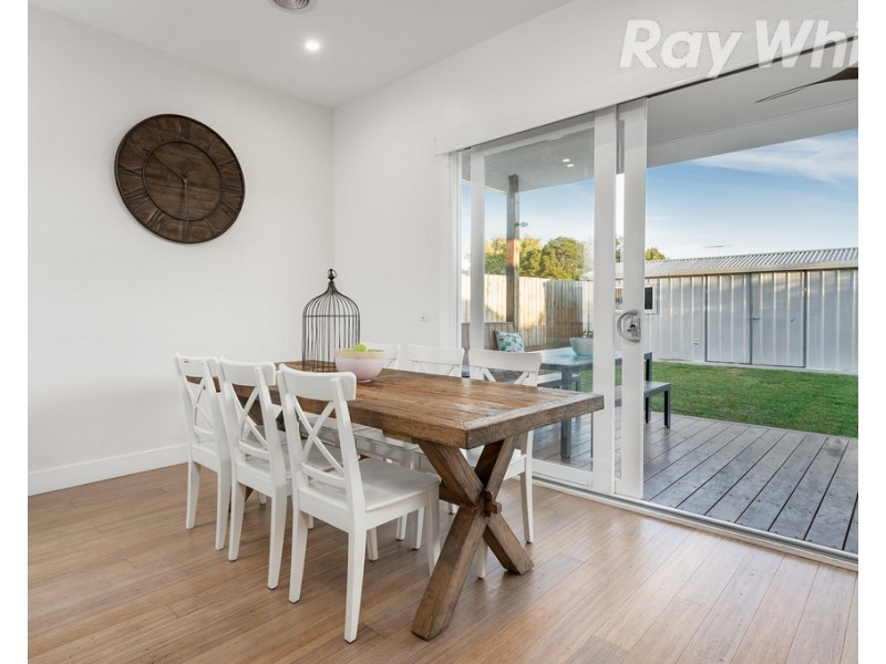 39 Leamington Street, Reservoir VIC 3073