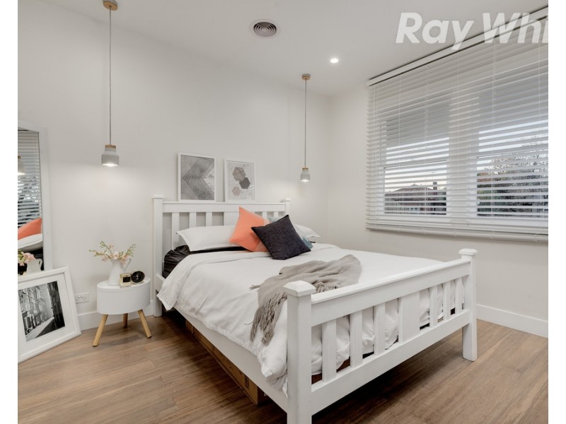 39 Leamington Street, Reservoir VIC 3073
