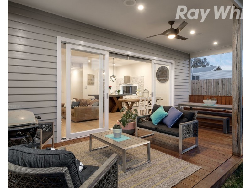 39 Leamington Street, Reservoir VIC 3073