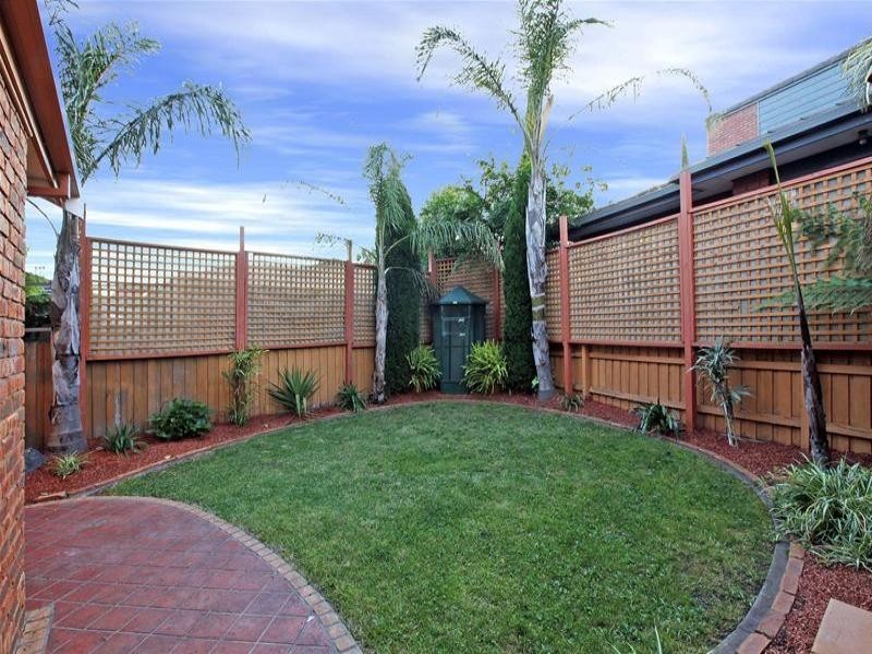 1 Charlotte Road, Mill Park VIC 3082