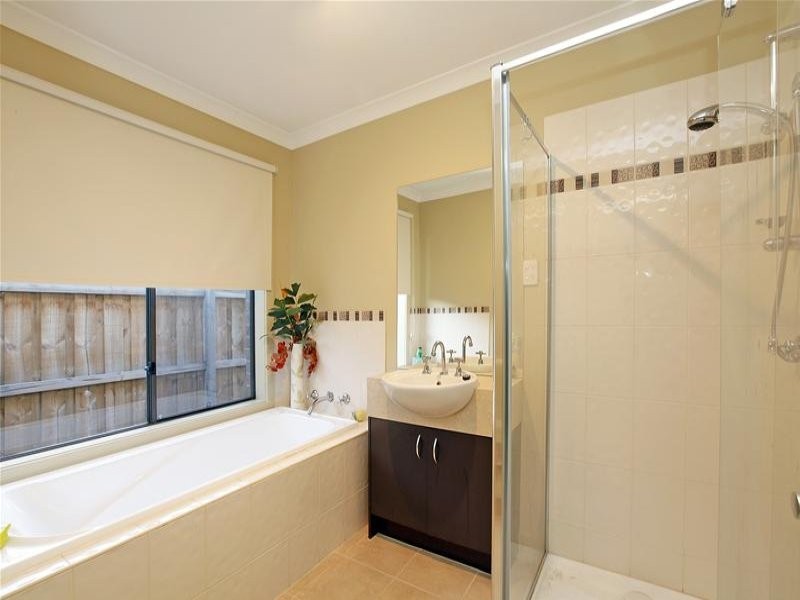 15 Comata Way, South Morang VIC 3752