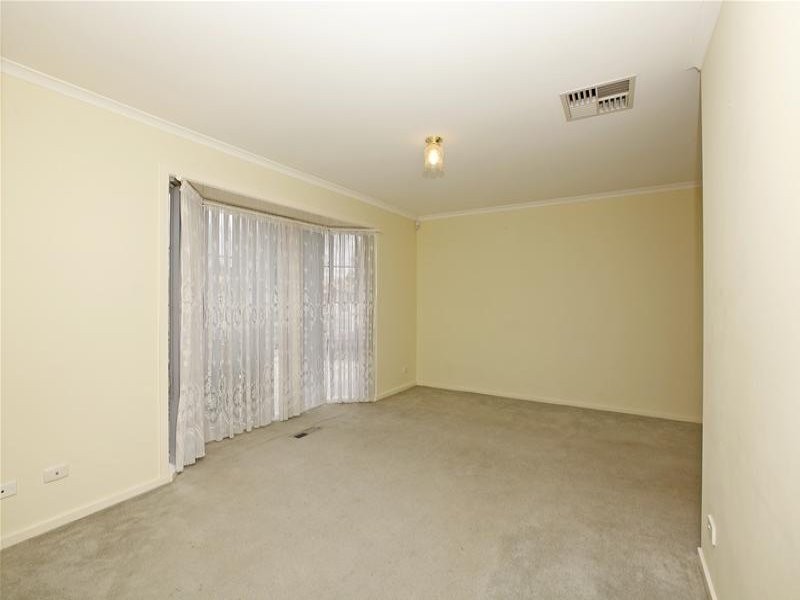 255 Betula Avenue, Mill Park VIC 3082