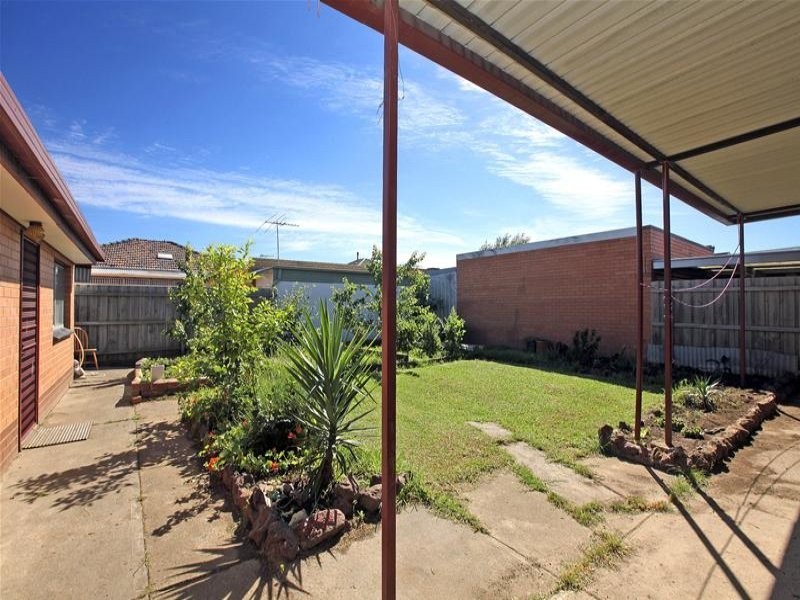 40 Elizabeth Drive, Lalor VIC 3075