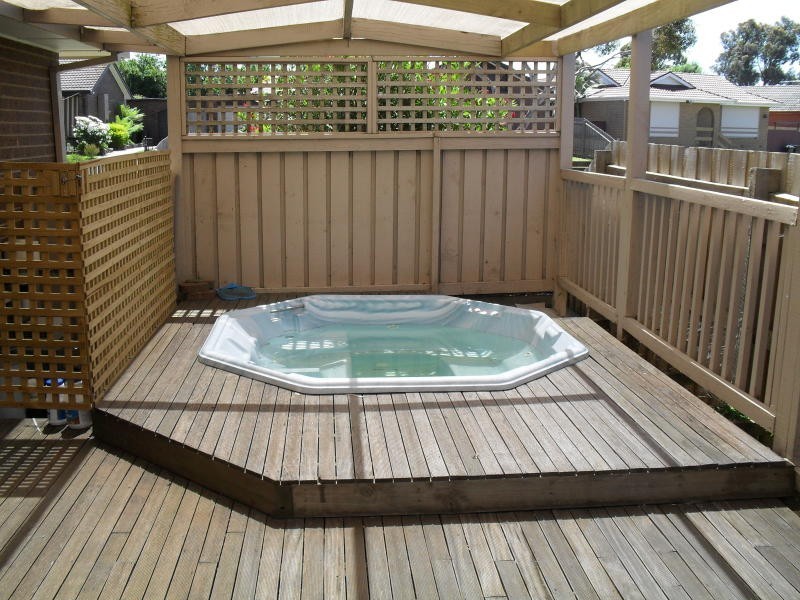 69 Cabernet Crescent, Bundoora VIC 3083