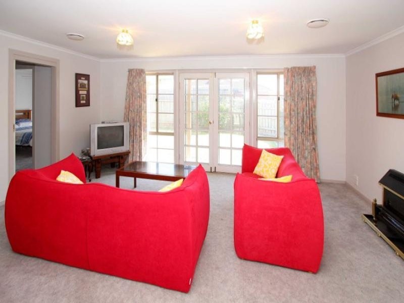 2/25 McLeans Road, Bundoora VIC 3083