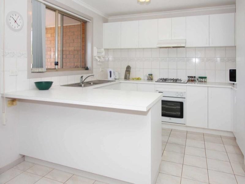 2/25 McLeans Road, Bundoora VIC 3083