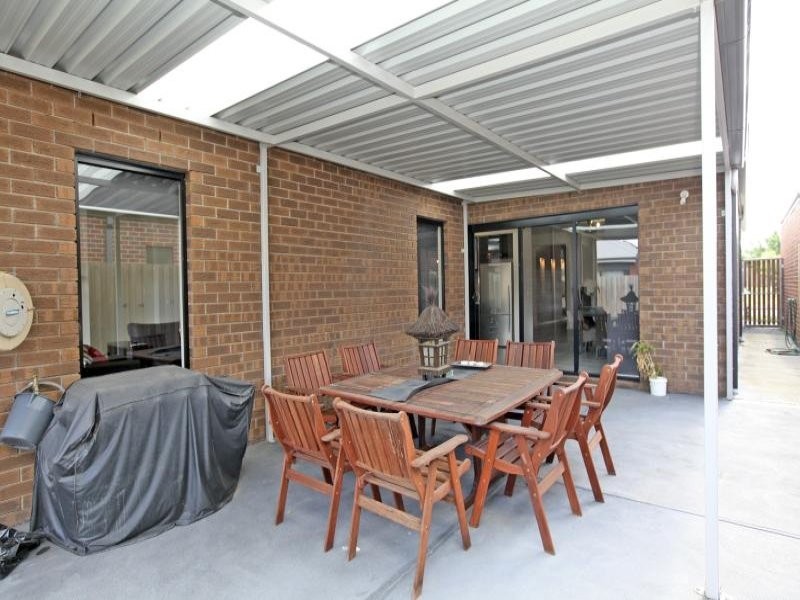 21 Whitelight Avenue, Epping VIC 3076