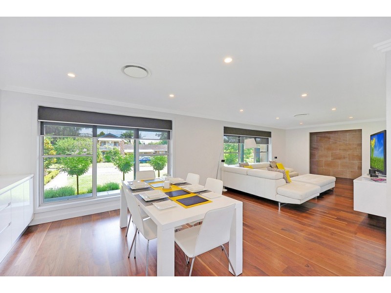 10 Arlington Avenue, Castle Hill NSW 2154