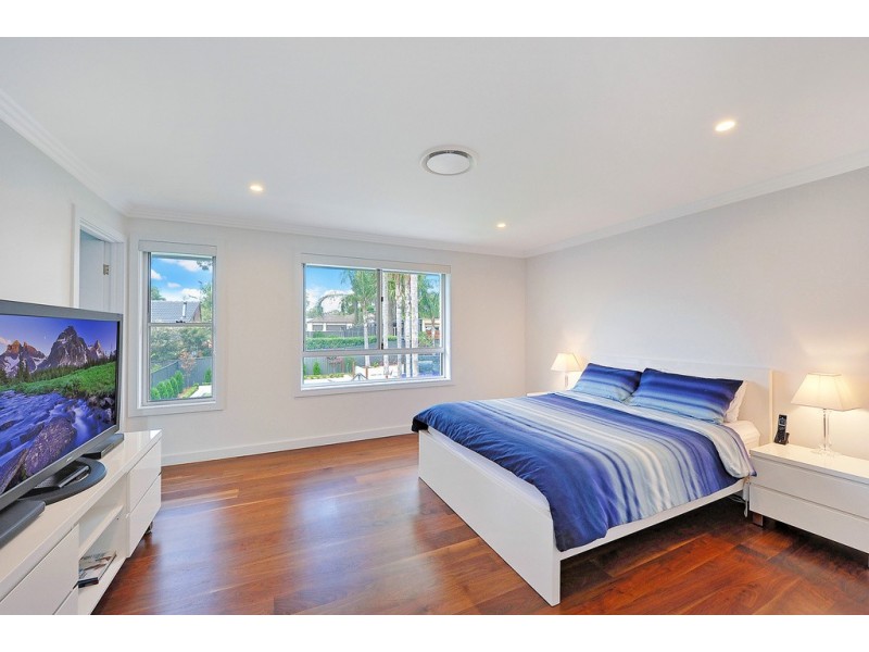 10 Arlington Avenue, Castle Hill NSW 2154