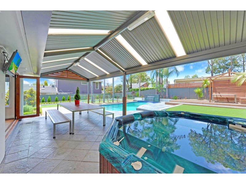 10 Arlington Avenue, Castle Hill NSW 2154