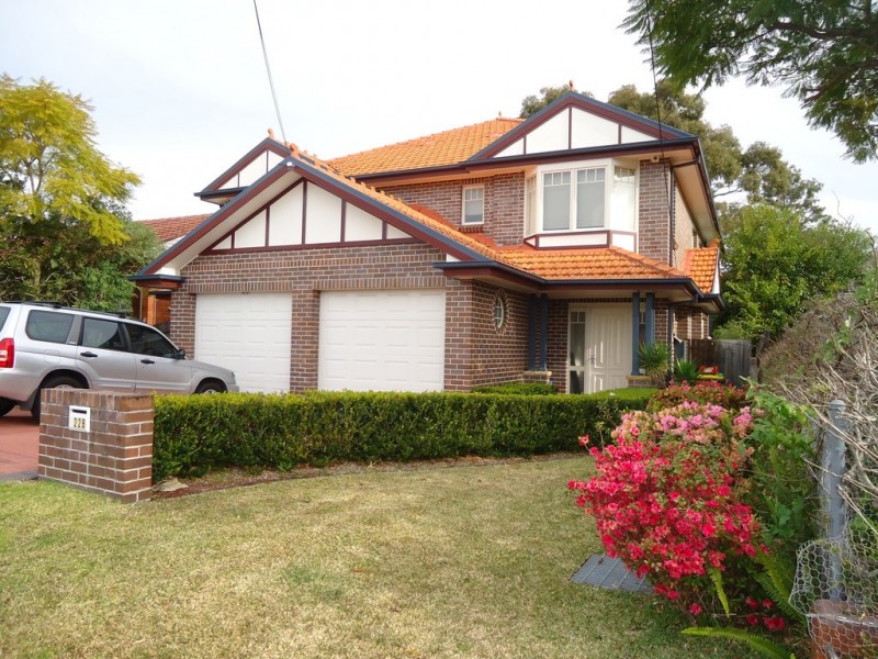 22B Zola Ave, Ryde NSW 2112