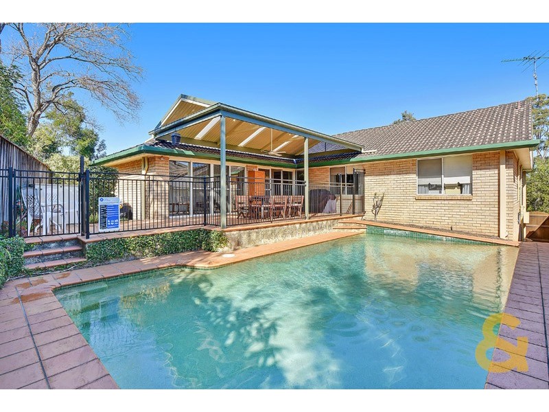 10 Parkwood Place, North Rocks NSW 2151