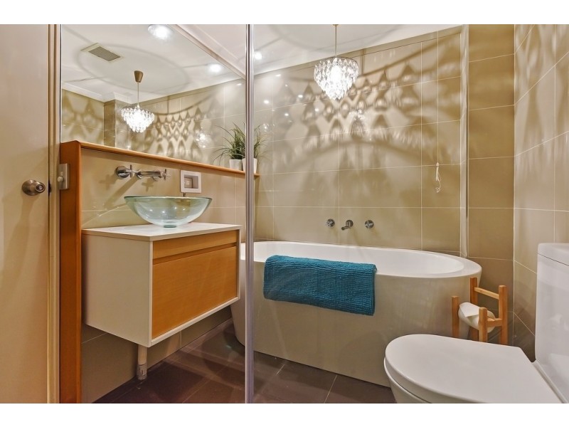 7/2 Wentworth St, Toongabbie NSW 2146