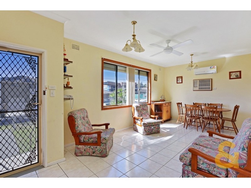 1 Valda Street, Merrylands West NSW 2160