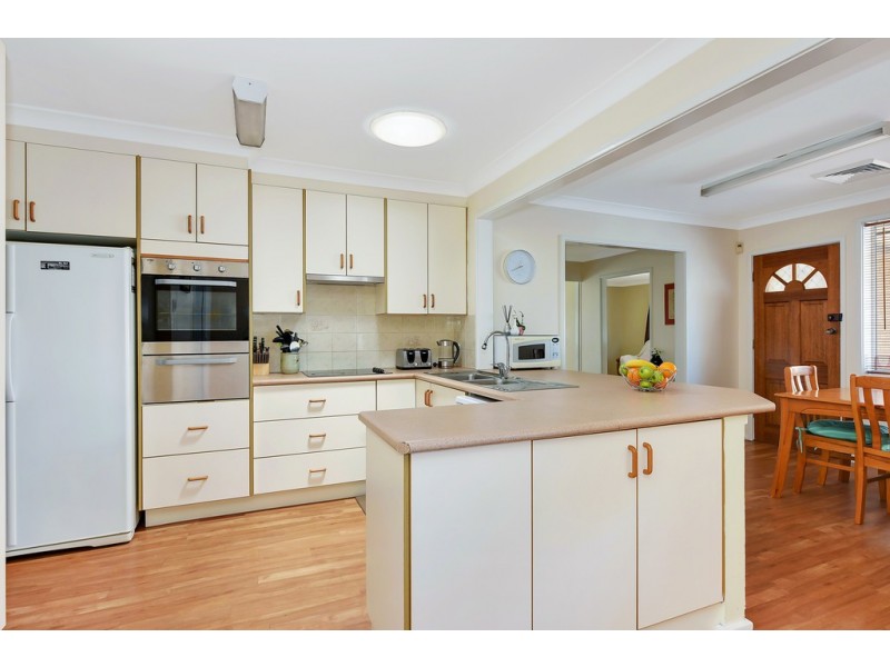 5 Cobbity Street, Seven Hills NSW 2147