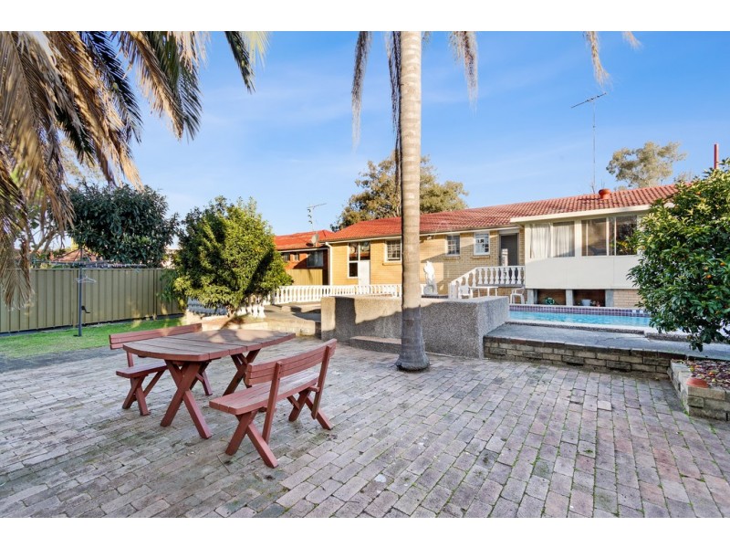 125 Seven Hills Rd, Baulkham Hills NSW 2153
