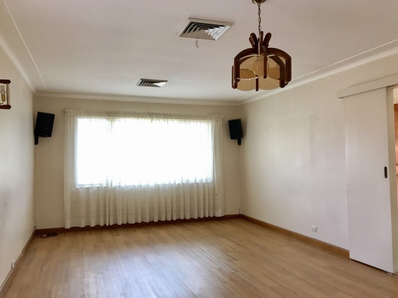 33 Murrills Crescent, Baulkham Hills NSW 2153