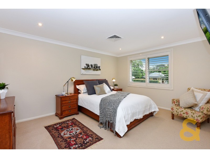 40 Canyon Rd, Baulkham Hills NSW 2153