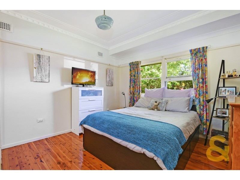 8 Canyon Road, Baulkham Hills NSW 2153