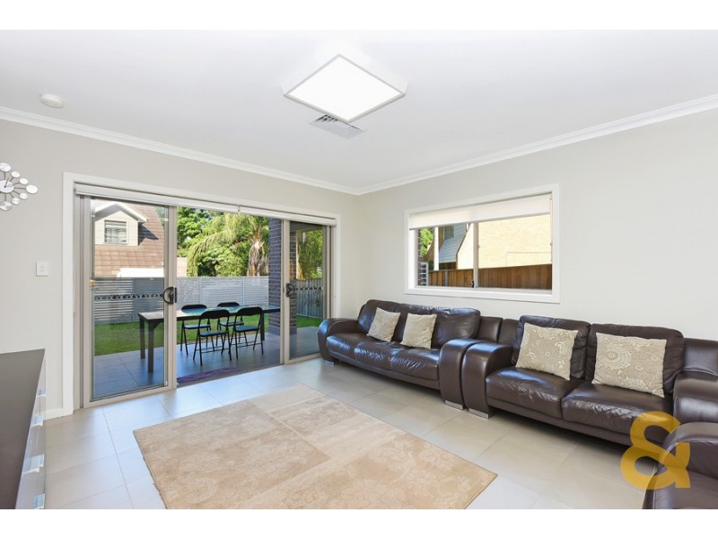 7 /1 Ferndale Close, Constitution Hill NSW 2145