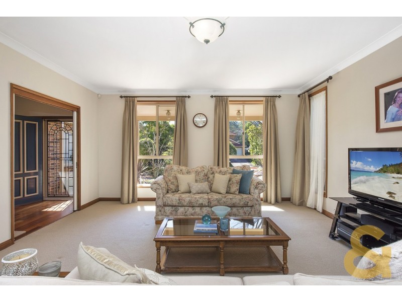 11 Tawmii Place, Castle Hill NSW 2154